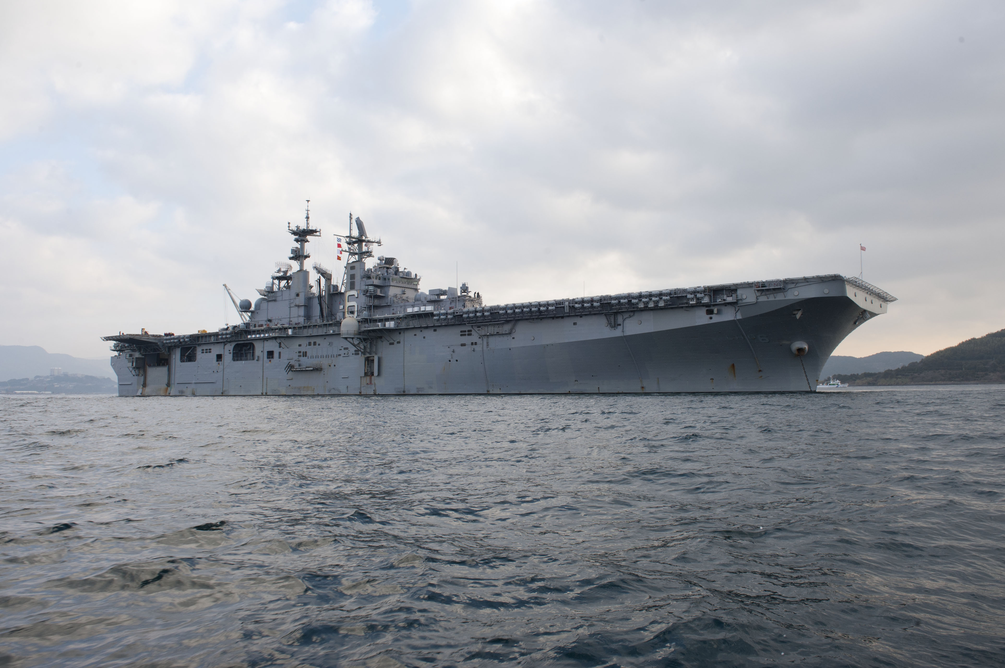 USS BONHOMME RICHARD LHD-6 24.01.2013 Bild: U.S. Navy