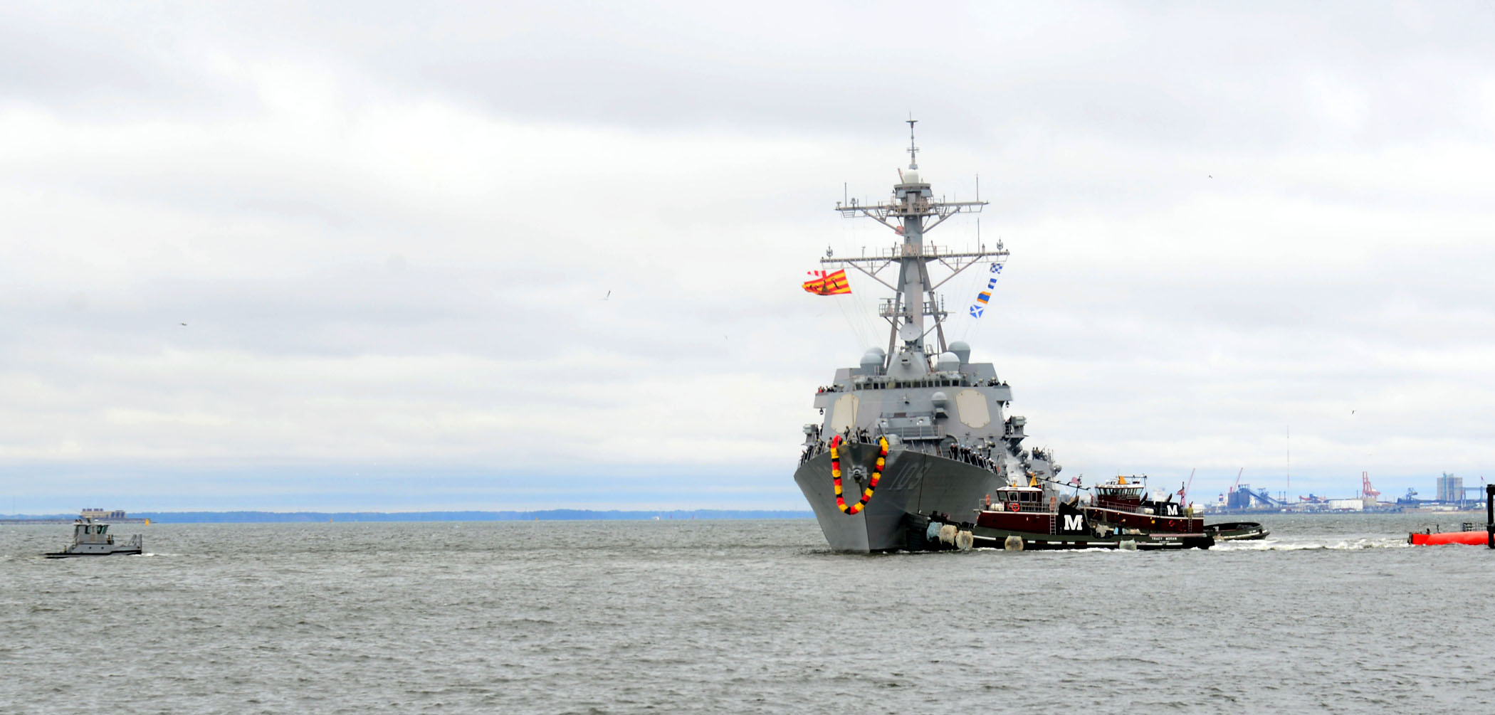 USS JASON DUNHAM DDG-109 Einlaufen Norfolk 05.04.2013Bild: U.S. Navy