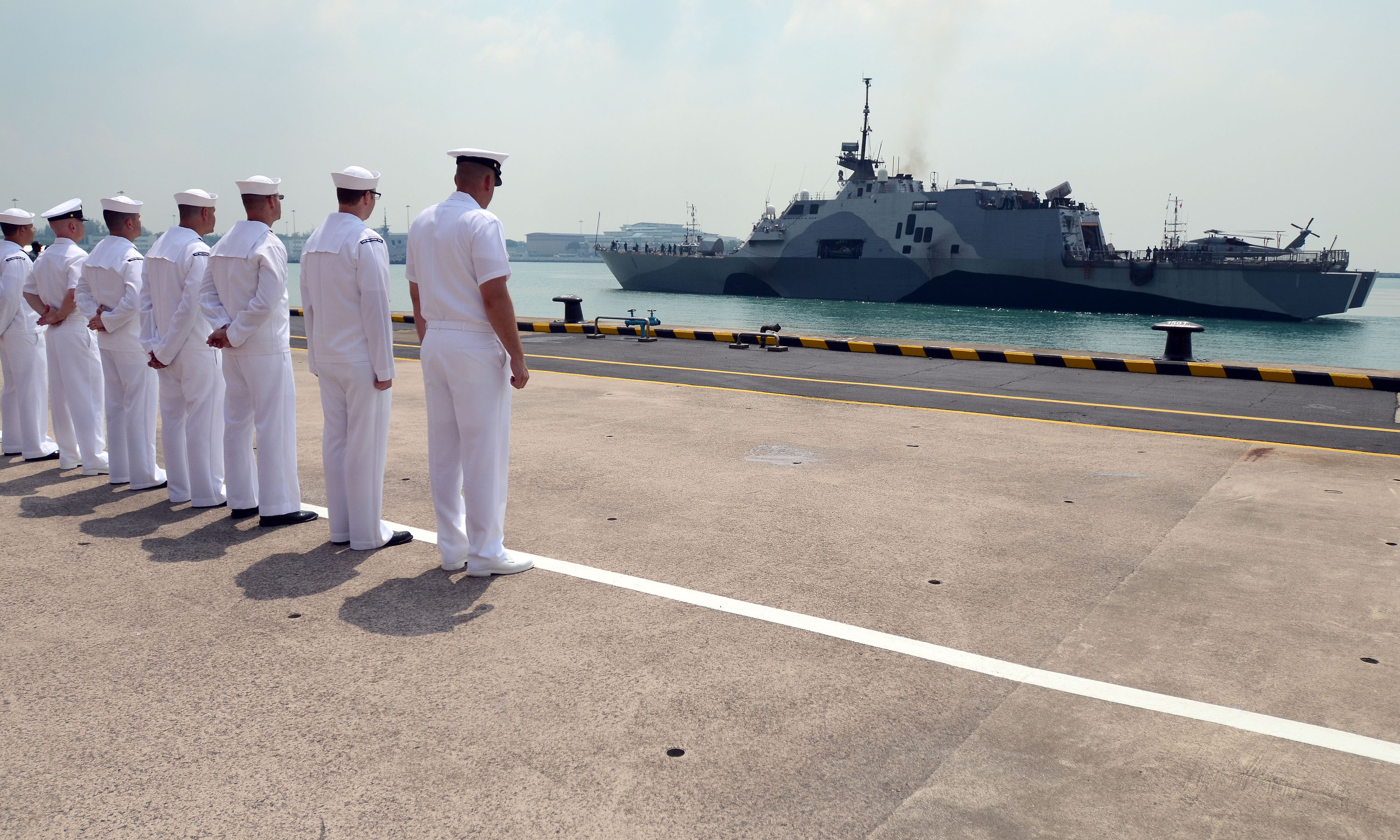 USS FREEDOM LCS-1 Singapur 18.04.2013Bild: U.S. Navy
