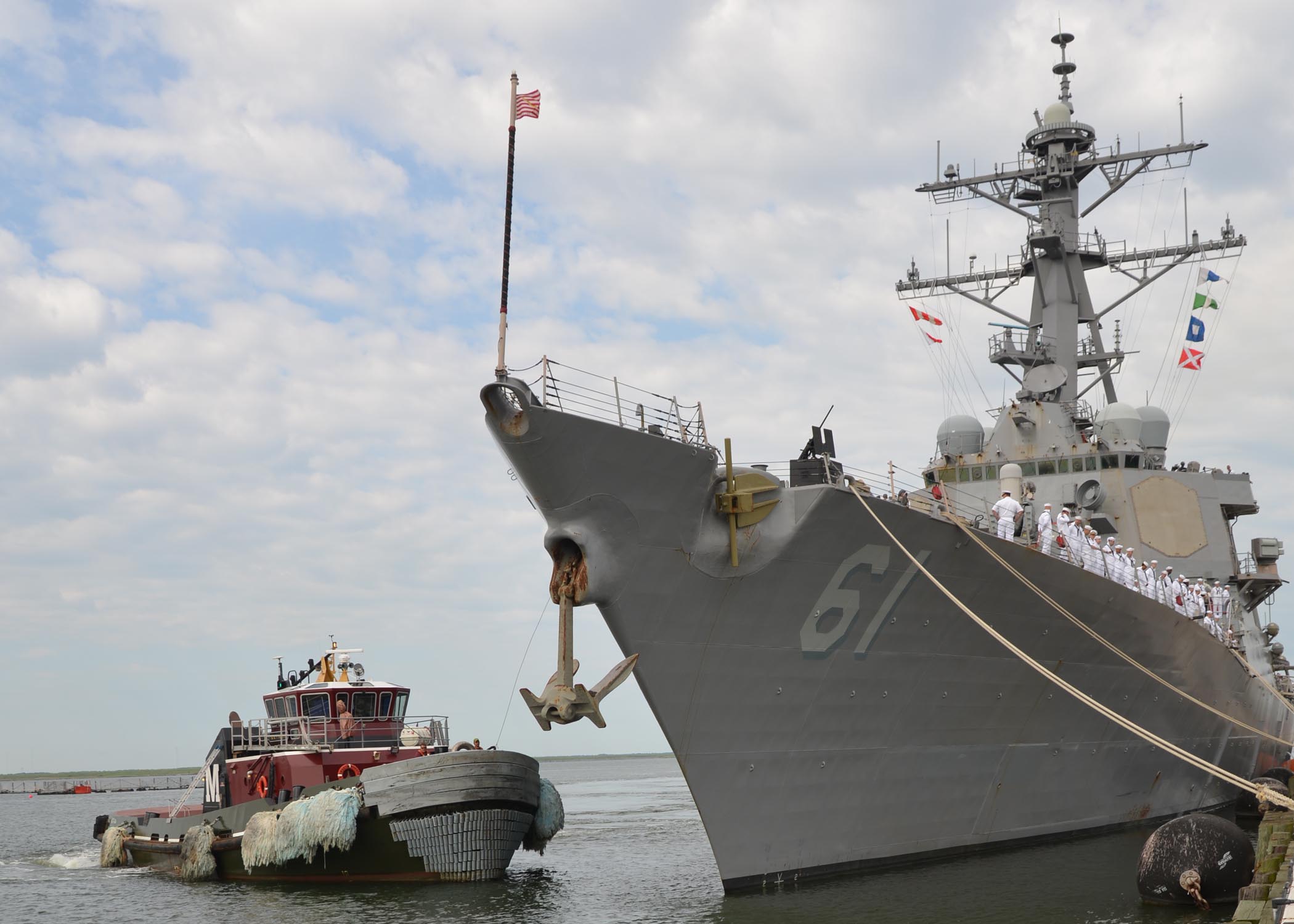 USS RAMAGE DDG-61 Auslaufen Norfolk 07-08-2013Bild: U.S. Navy