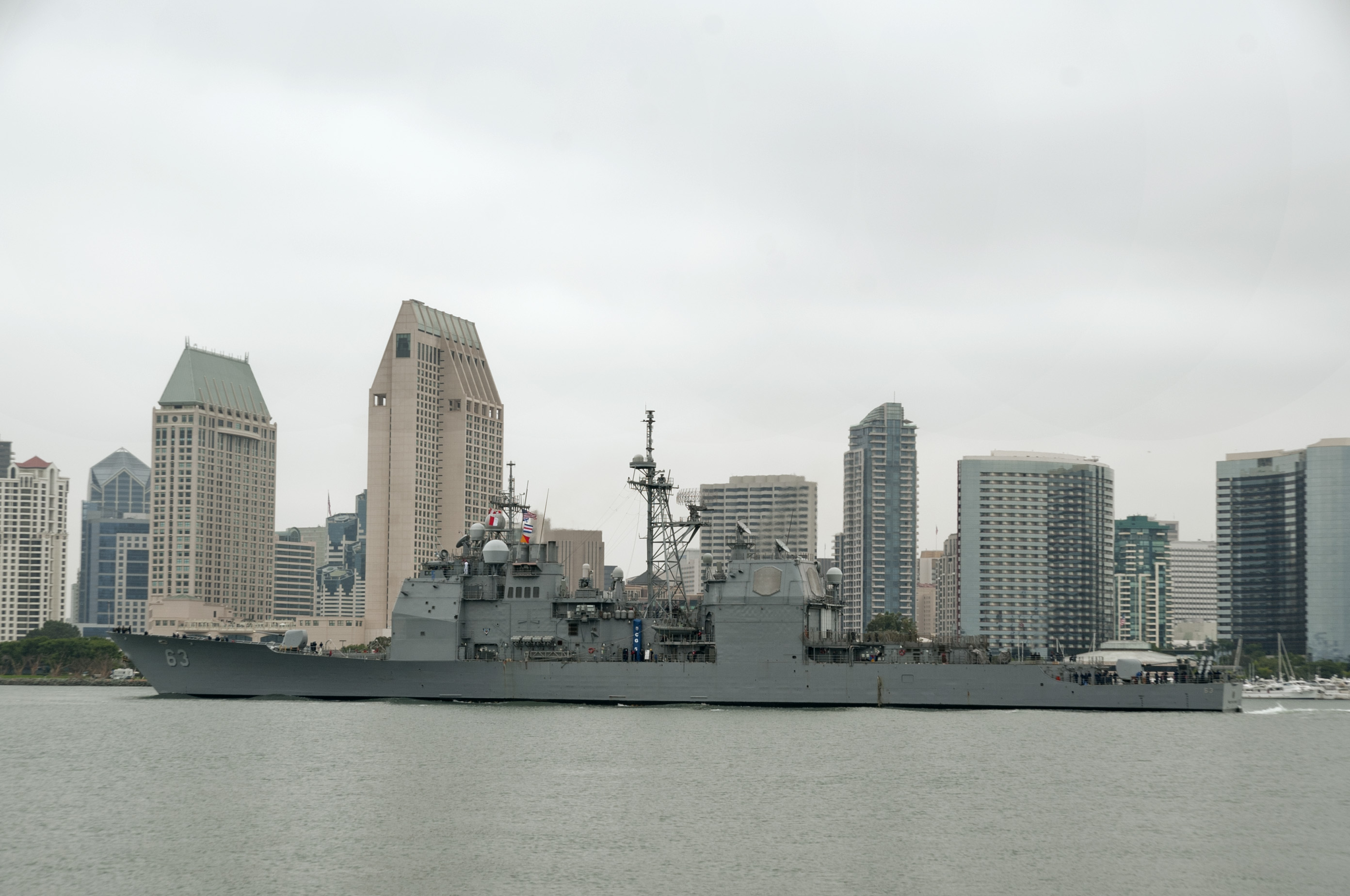 USS COWPENS CG-63 Auslaufen San Diego 17.09.2013Bild: U.S. Navy