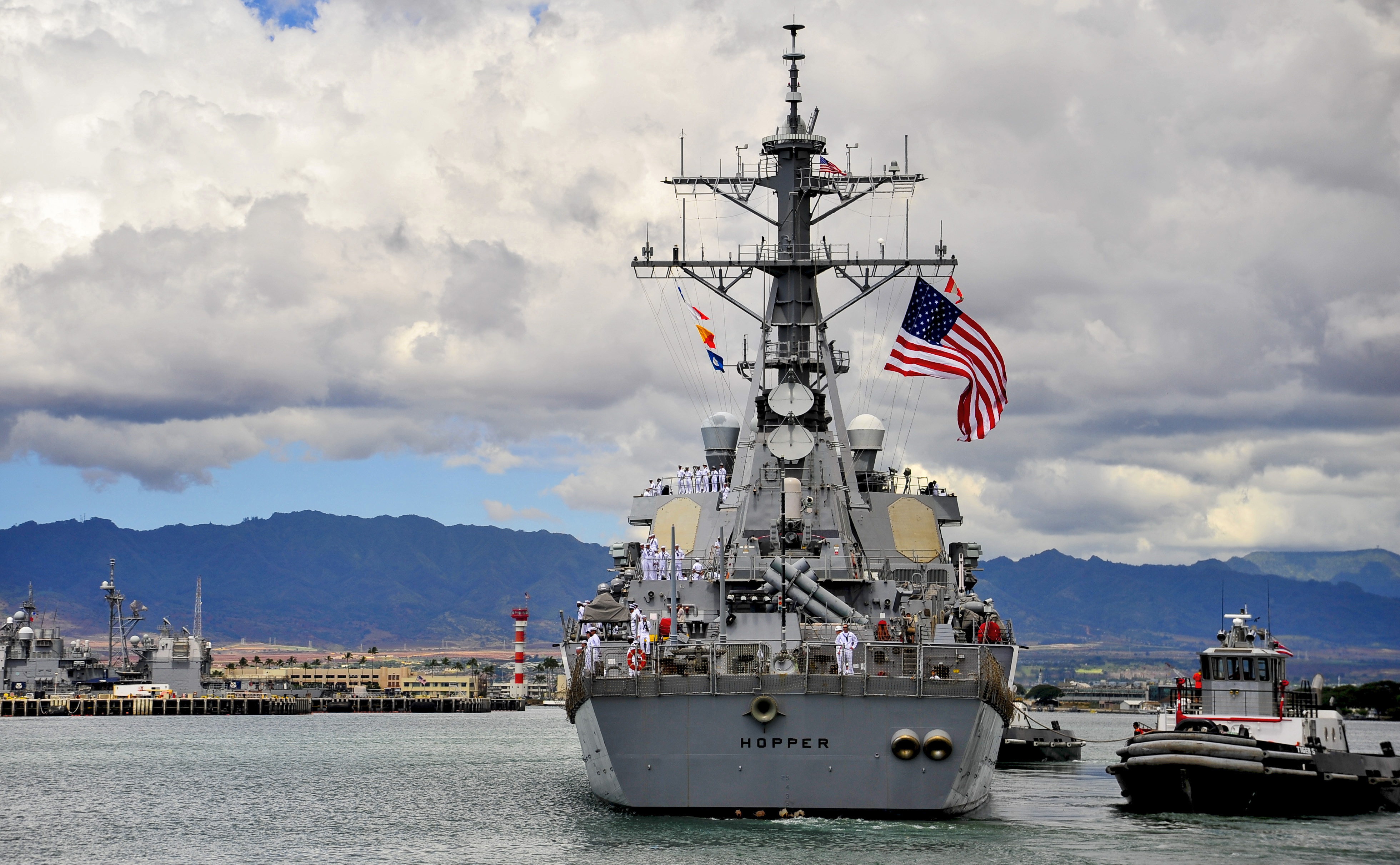 USS HOPPER DDG-70 Auslaufen Pearl Harbor 06.09.2013Bild: U.S. Navy