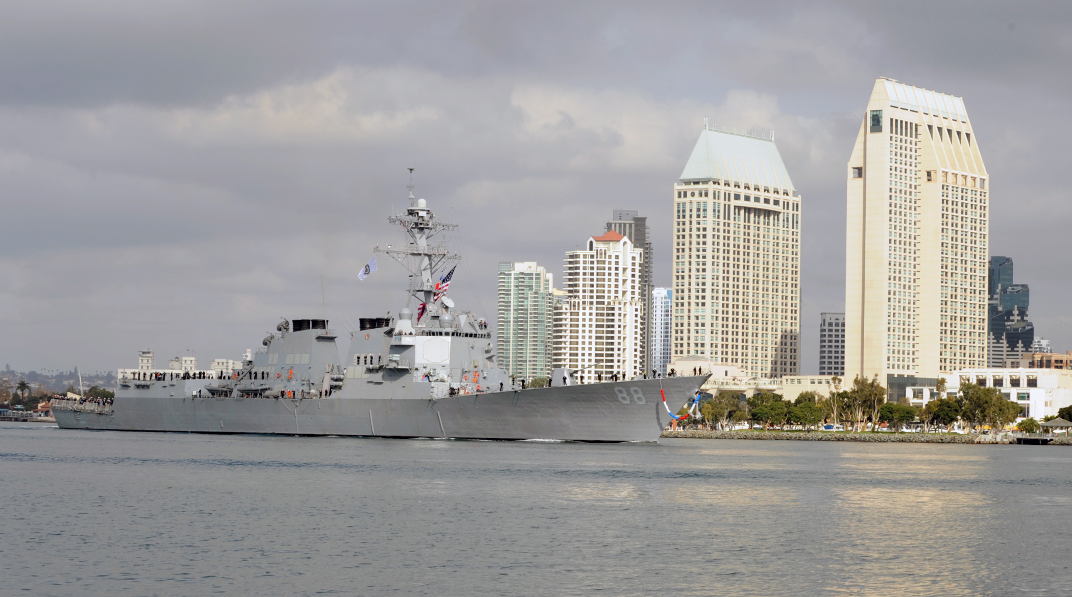 USS PREBLE DDG-88 Einlaufen San Diego 18.11.2013Bild: U.S. Navy