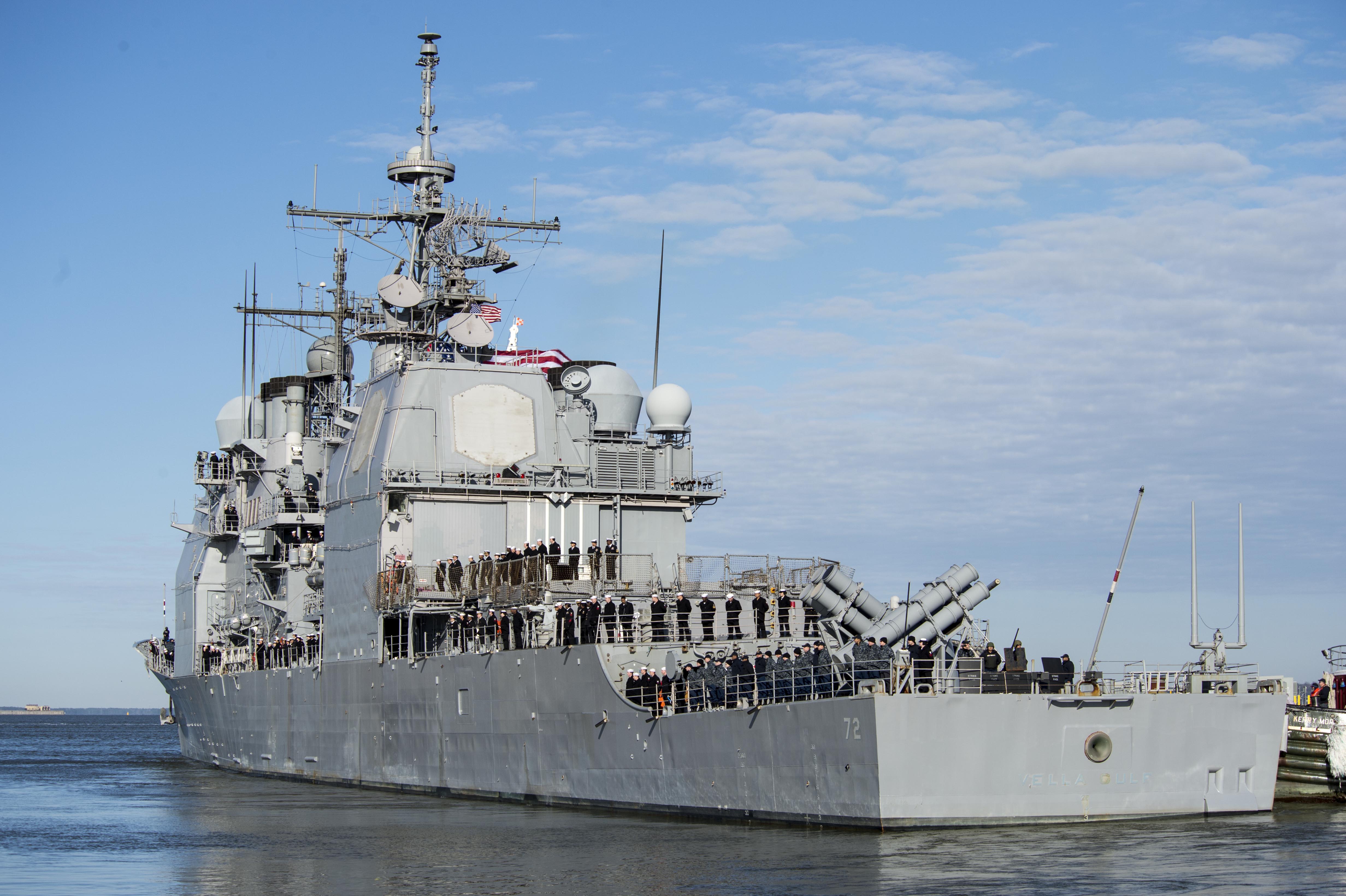 USS VELLA GULF CG-72 Auslaufen Norfolk 14.03.2014 Bild: U.S. Navy