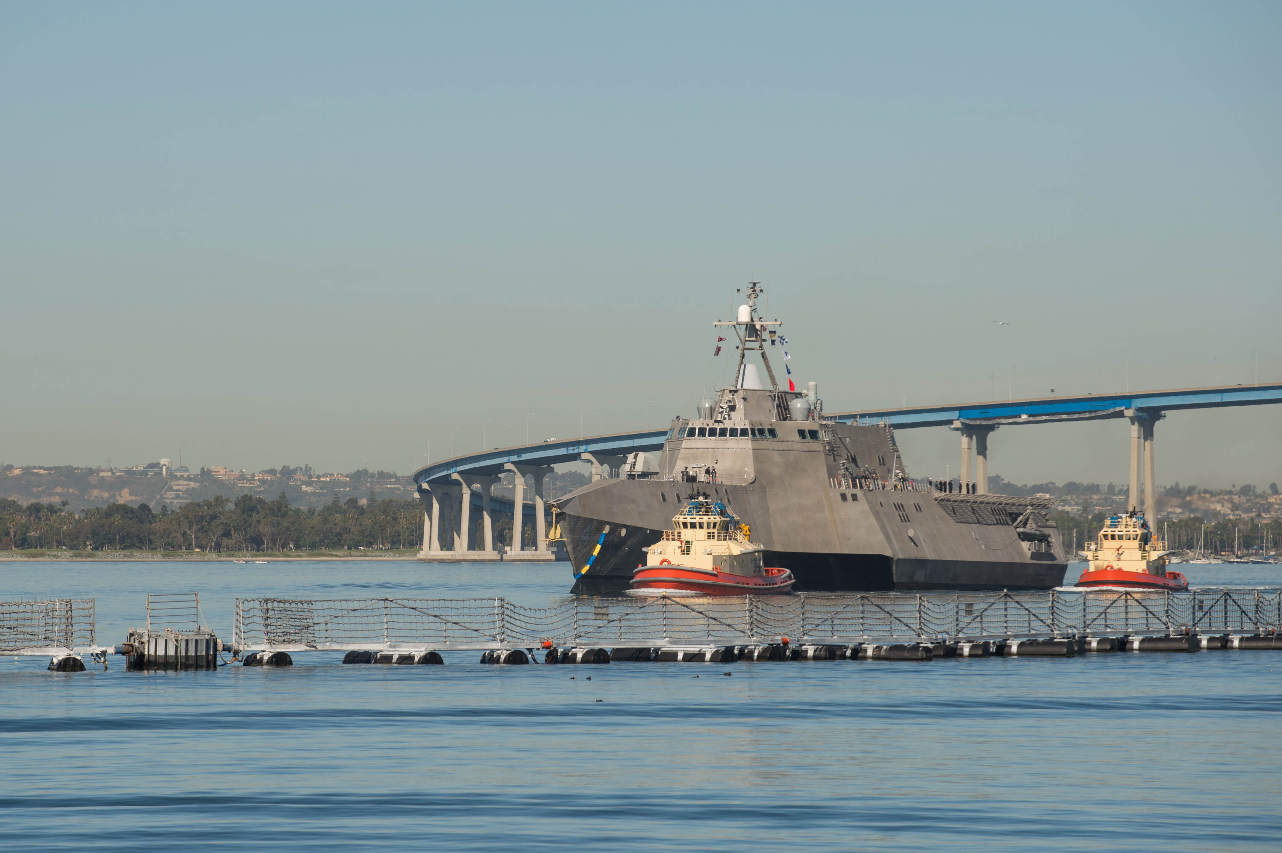 USS CORONADO LCS-4 Einlaufen San Diego am 10.03.2014 Bild: U.S. Navy