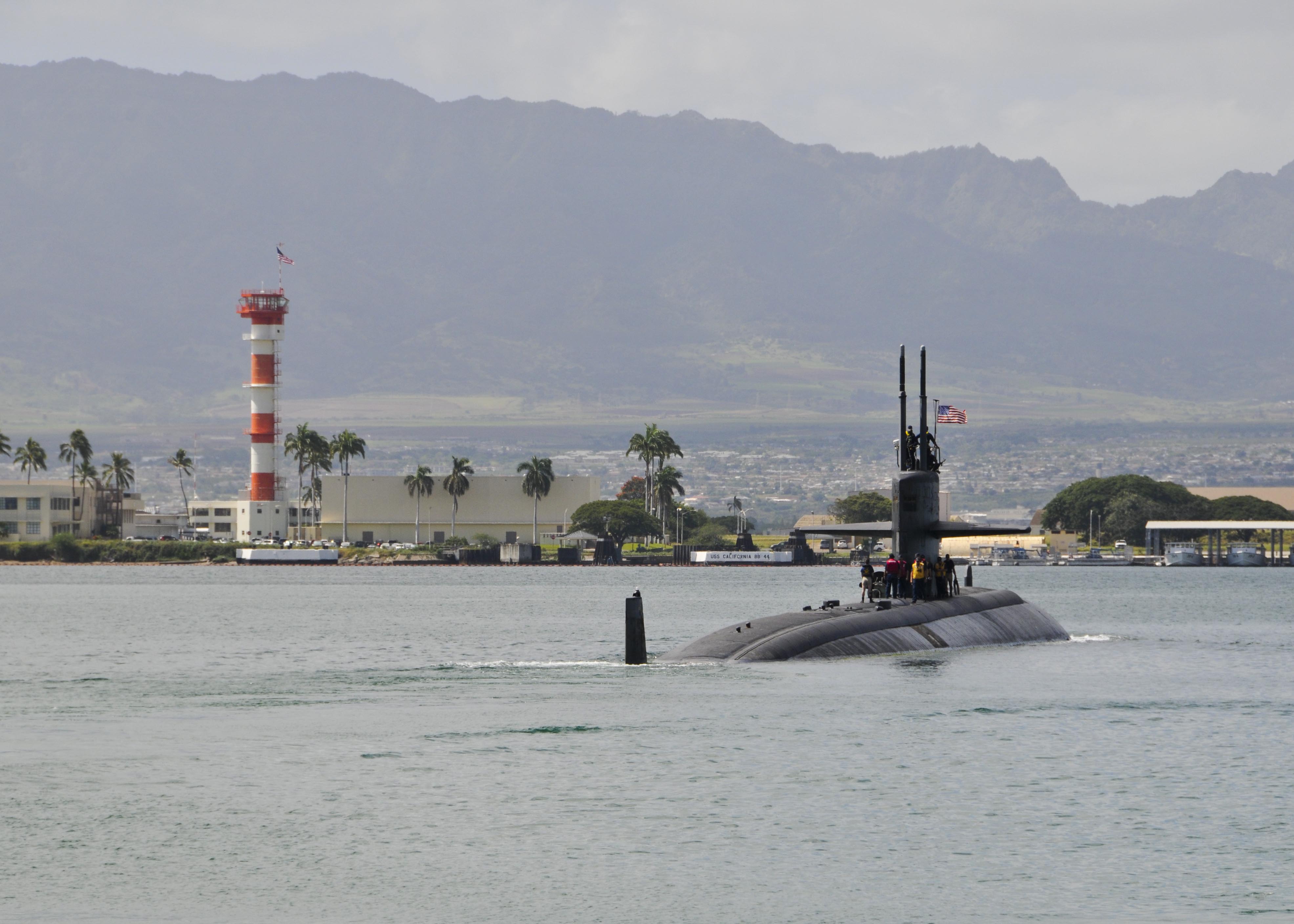 USS LA JOLLA SSN-701 Auslaufen Pearl Harbor am 04.03.2014 Bild: U.S. Navy