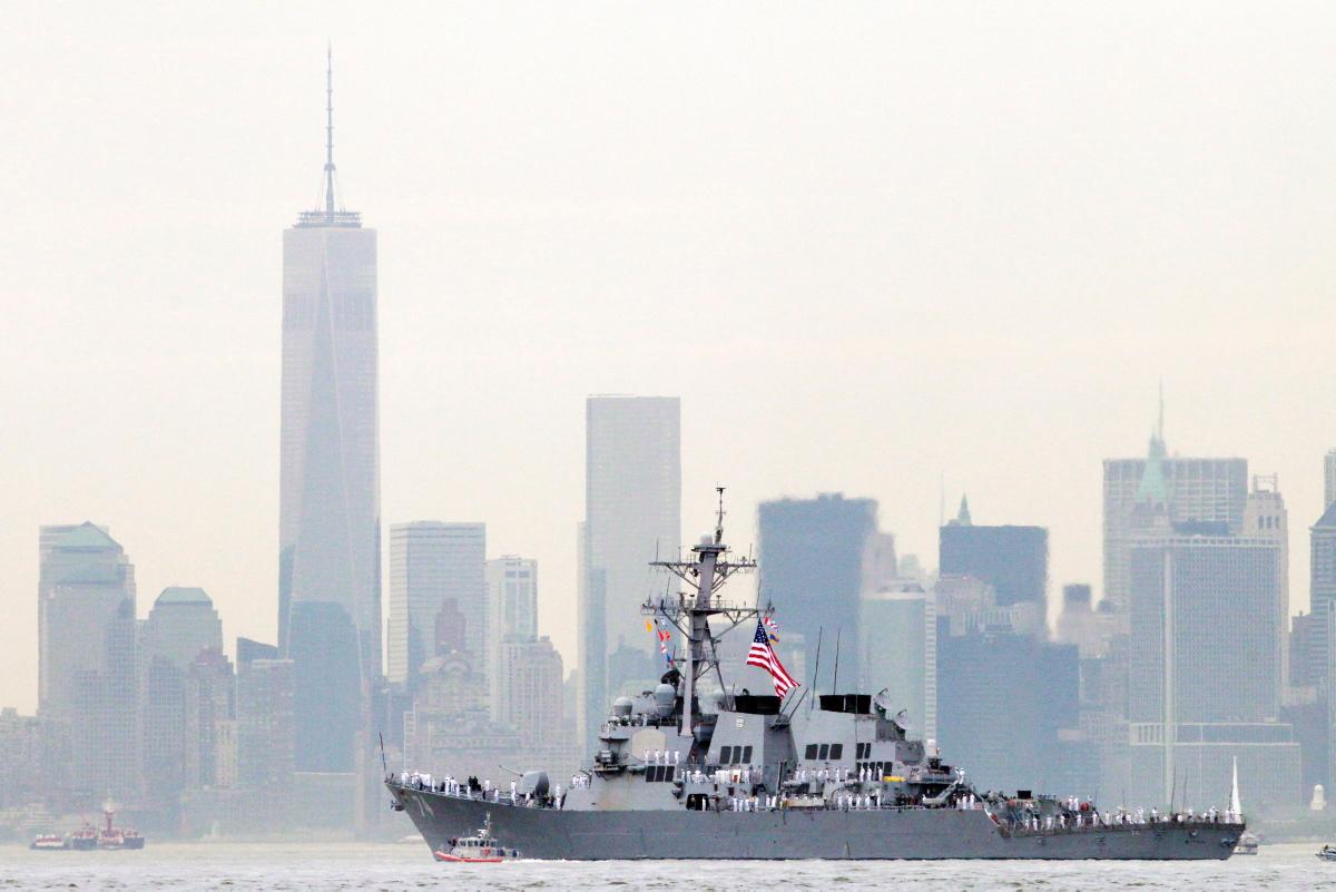 USS McFAUL DDG-74 Einlaufen New York am 21.05.2014 Bild: AP