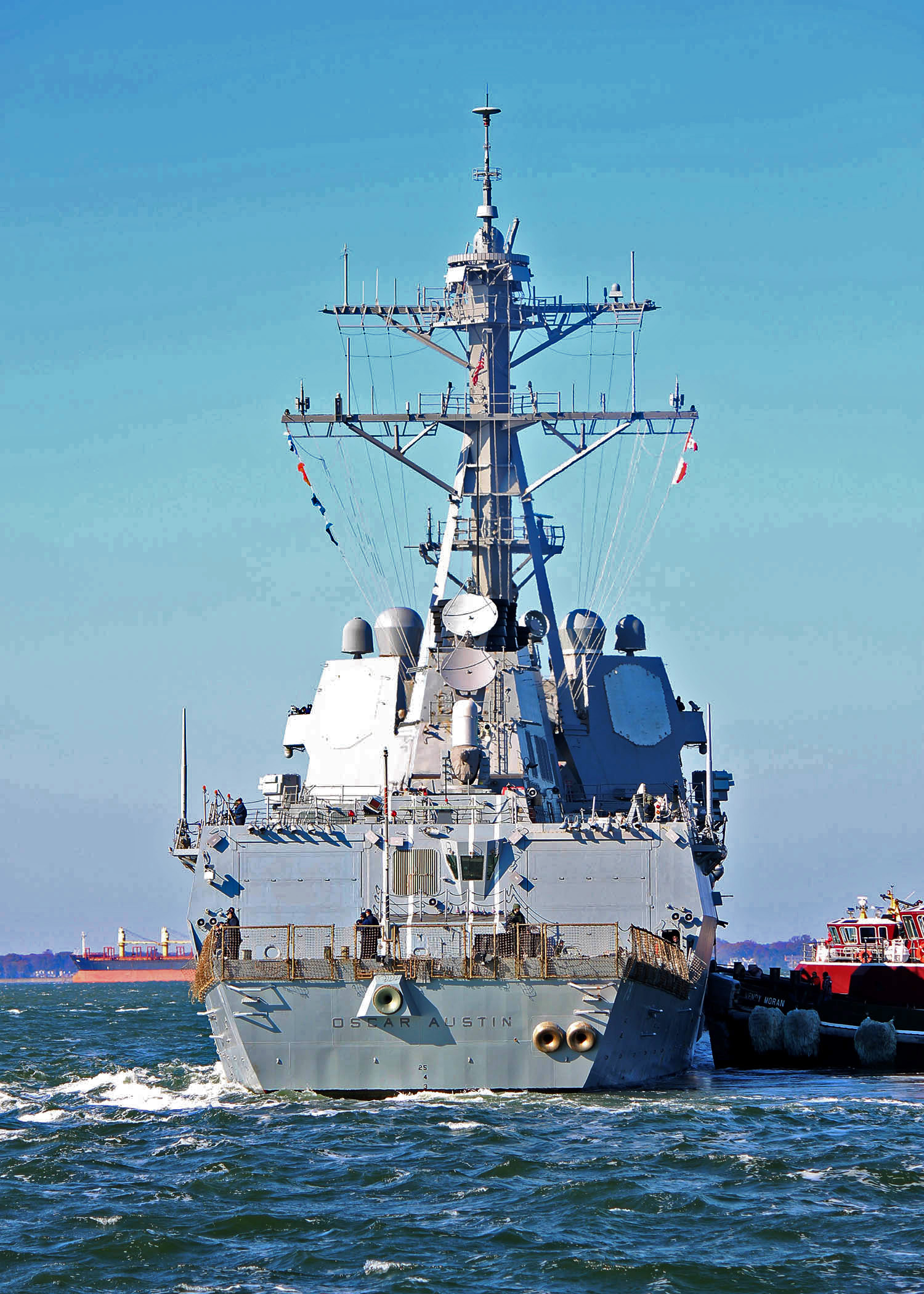 USS OSCAR AUSTIN DDG-79 Auslaufen Norfolk am 21.11.2014 Bild: U.S. Navy