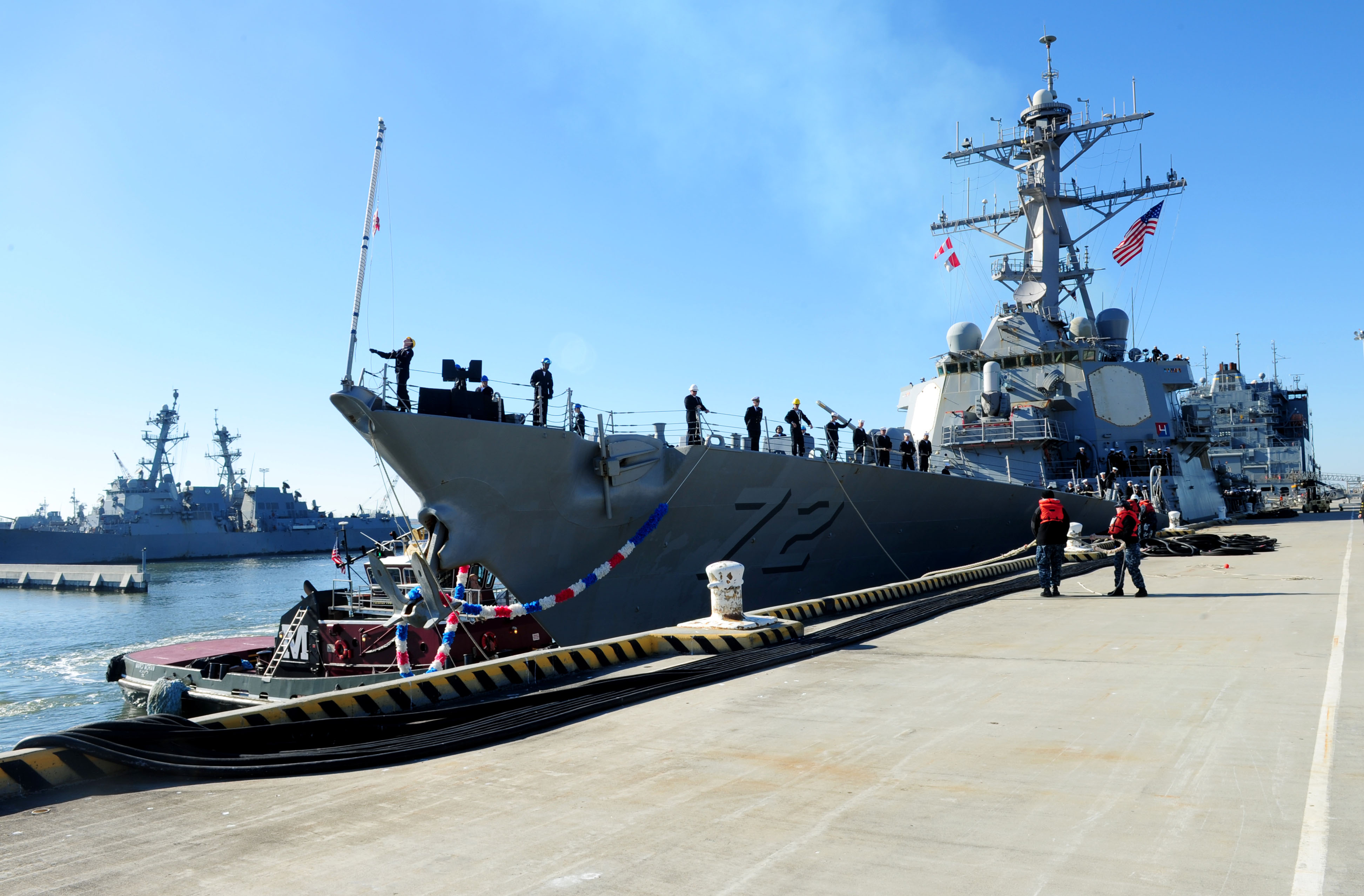 USS MAHAN DDG-72 Einlaufen Norfolk am 10.01.2015 Bild: U.S. Navy