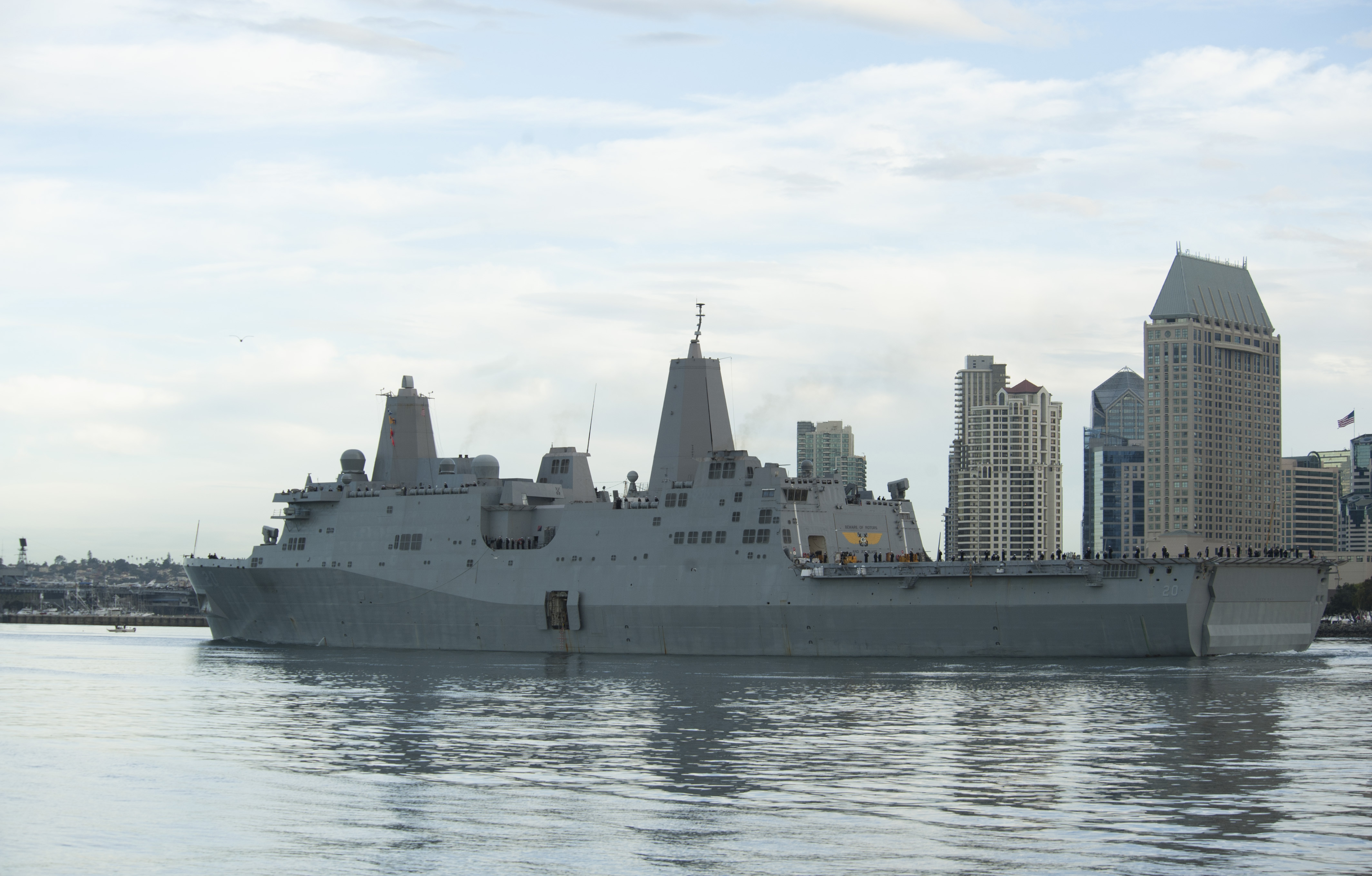 USS GREEN BAY LPD-20 Auslaufen San Diego am 26.01.2015 Bild: U.S. Navy