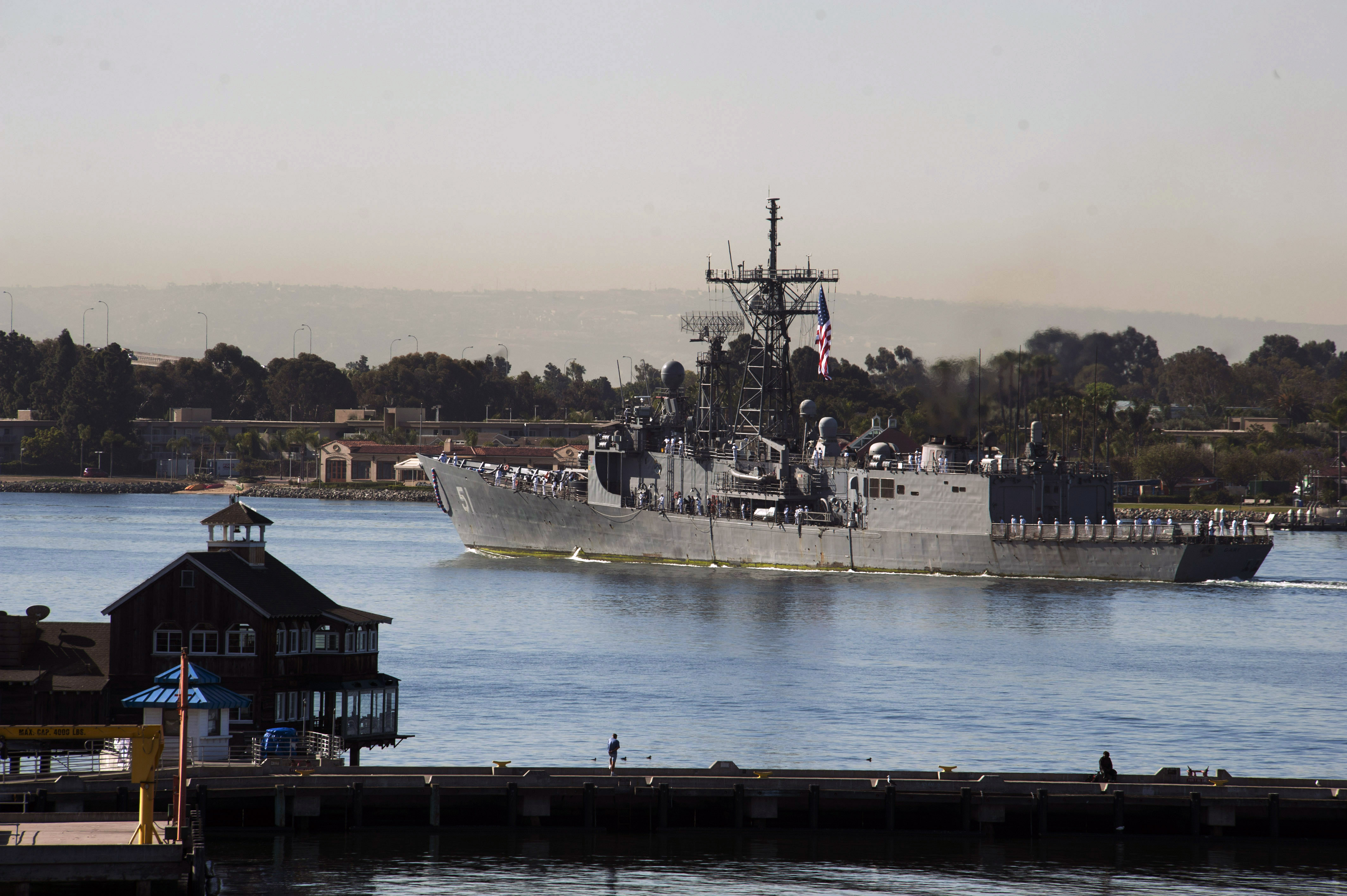 USS GARY FFG-51 Einlaufen San Diego am 17.04.2015 Bild: U.S. Navy