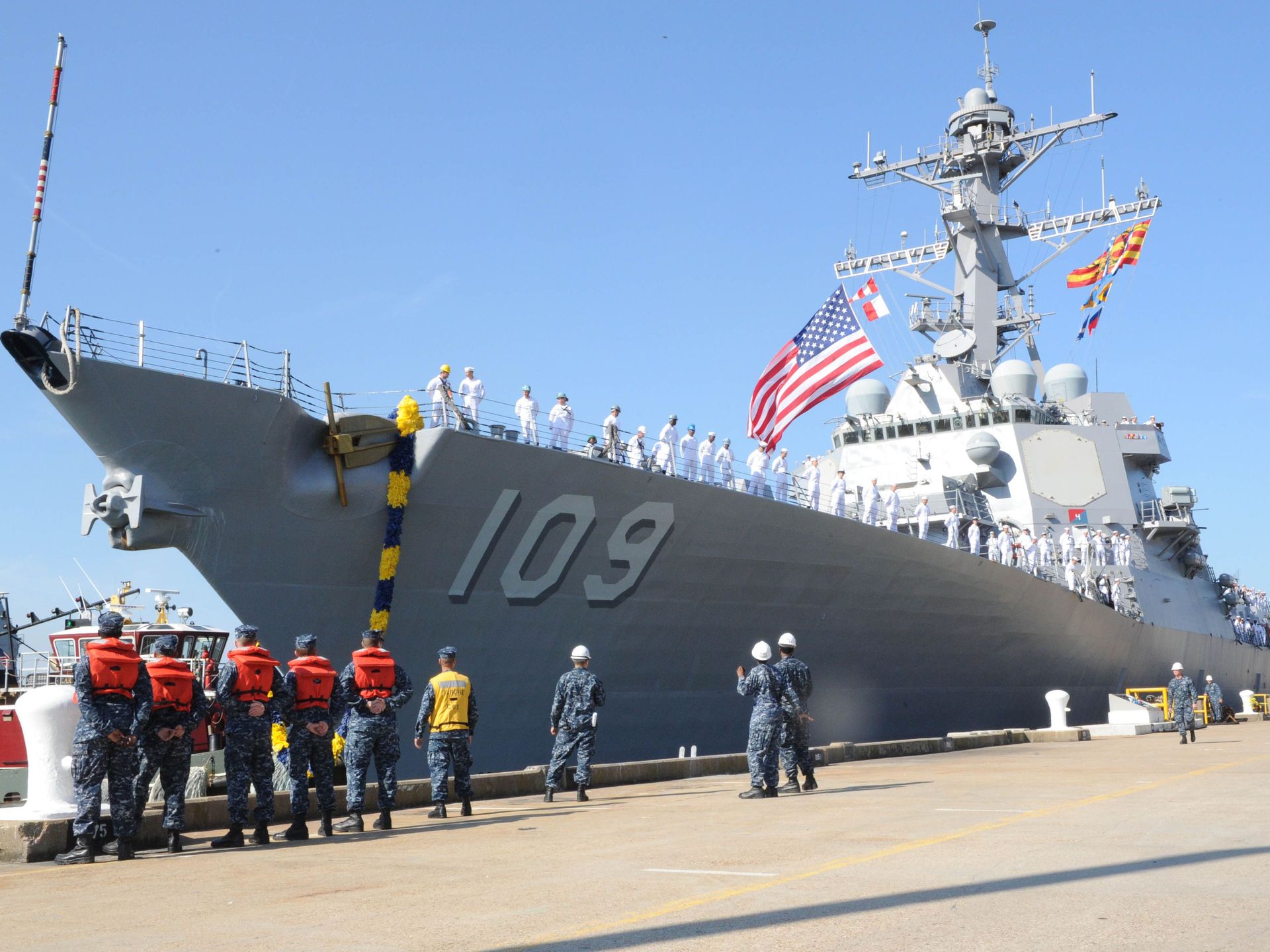 USS JASON DUNHAM DDG-109 Einlaufen Norfolk am 28.08.2015 Bild: U.S. Navy