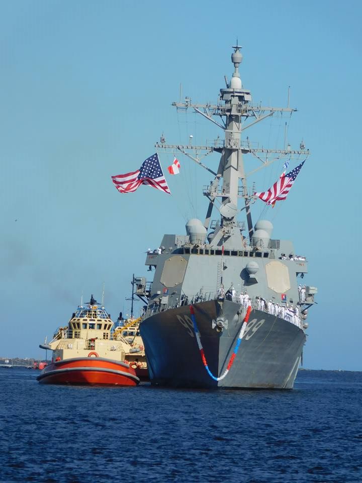 USS FARRAGUT DDG-99 Einlaufen Mayport am 07.11.2015 Bild: U.S. Navy