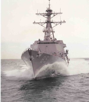 USS McCAMPBELL DDG-85 Bild: U.S. Navy