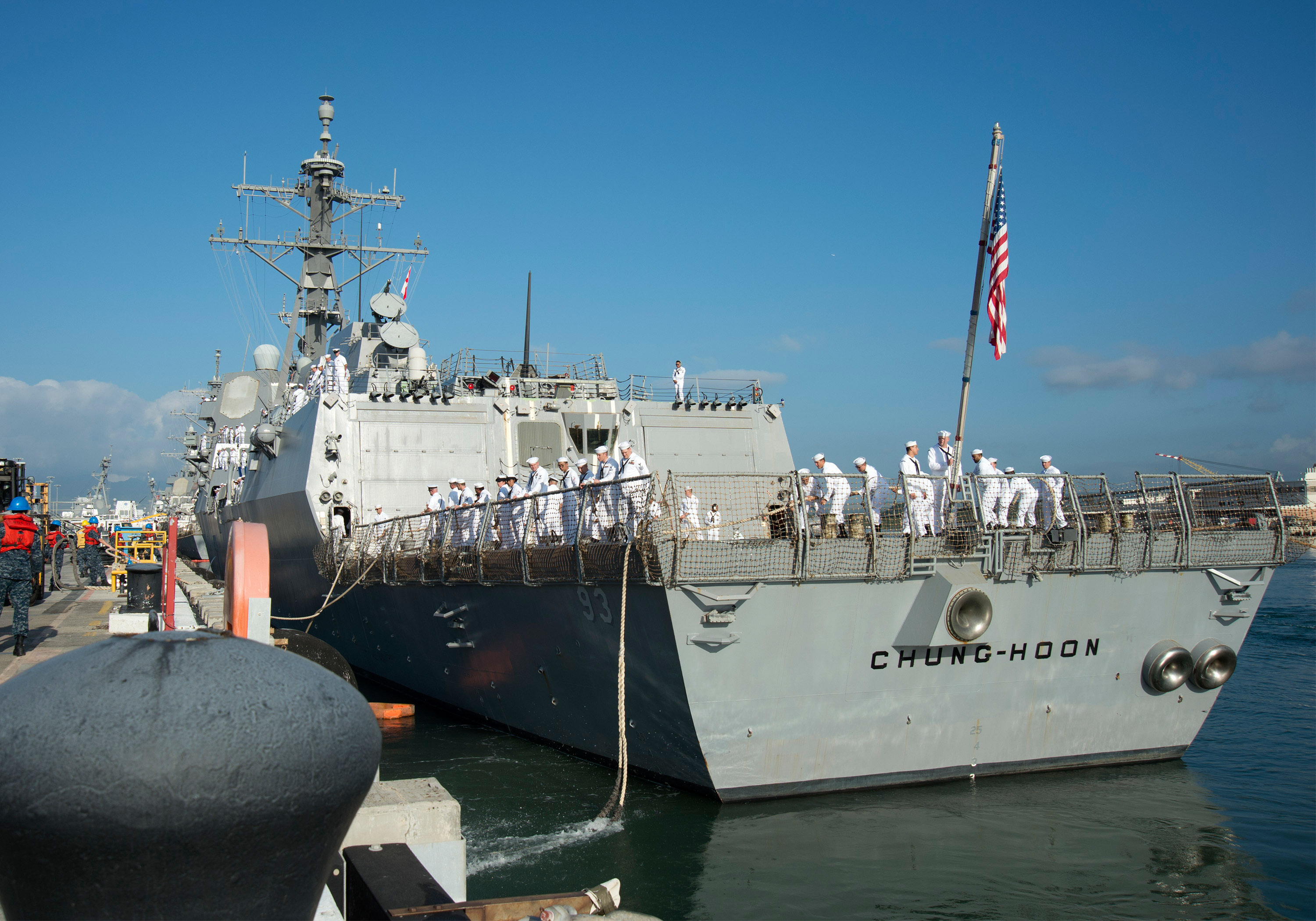 USS CHUNG-HOON DDG-93 Auslaufen Pearl Harbor am 27.01.2016 Bild: U.S. Navy