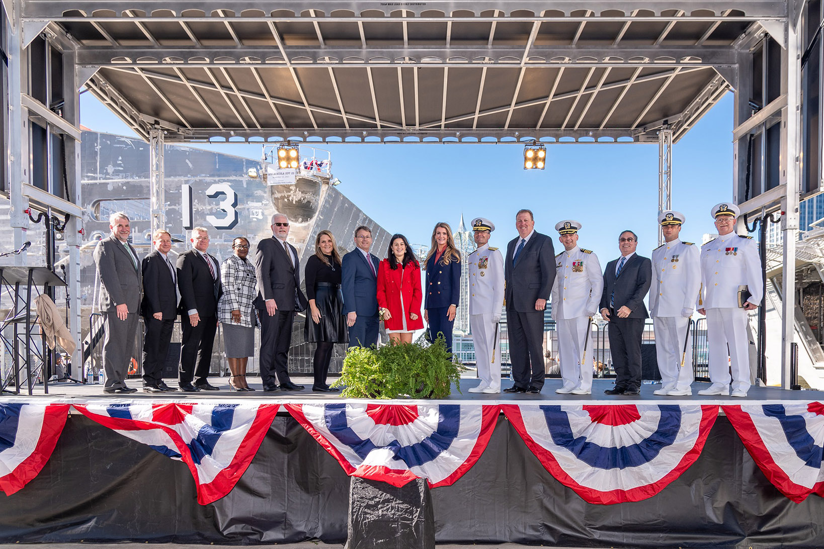 USNS APALACHICOLA TEPF 13 Christening US NavySchiffspost